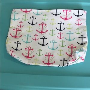 Thirty-one zipper pouch